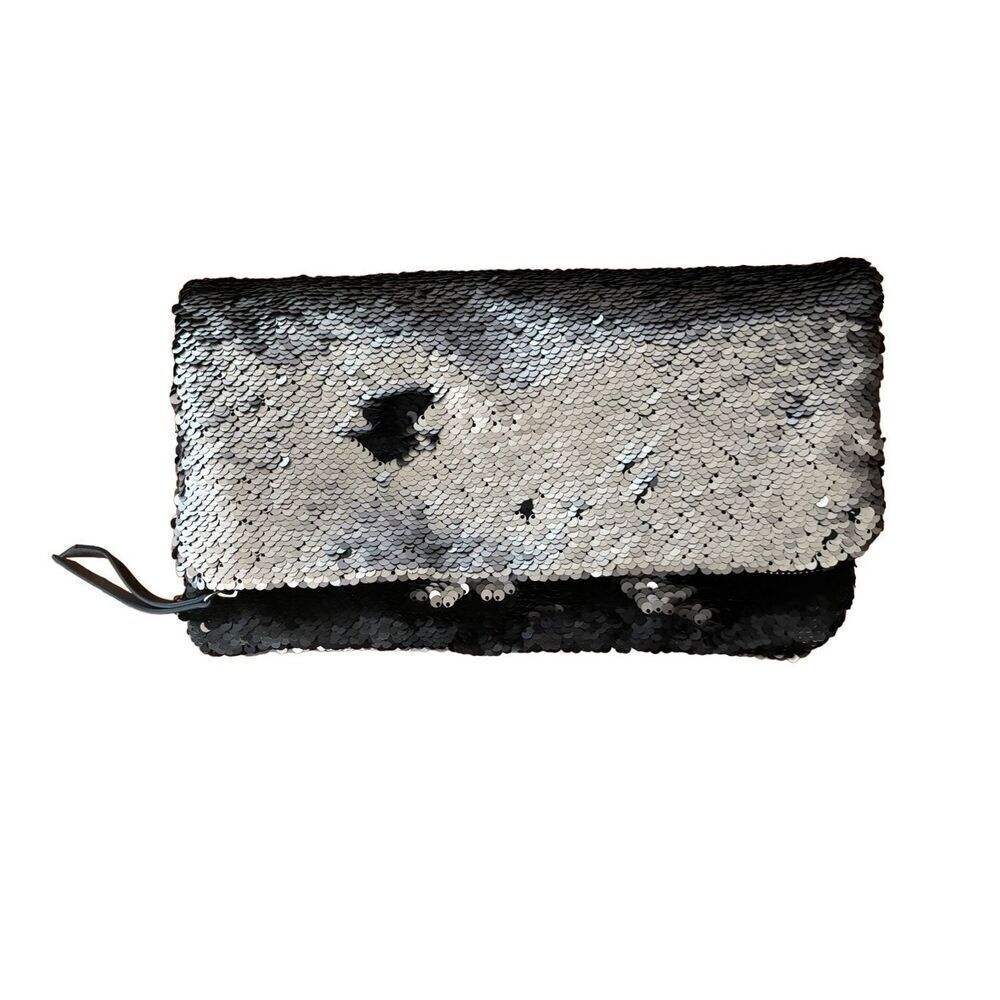 Stella and Dot All Over Reversible Sequin Clutch Zipper Closer